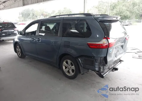 2015 Toyota Sienna Le 8 Passenger из США, поврежденный, VIN 5TDKK3DC9FS624216